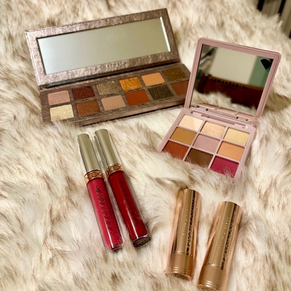 NWT Anastasia Beverly Hills 6pc Eye and Lip Beauty Bundle